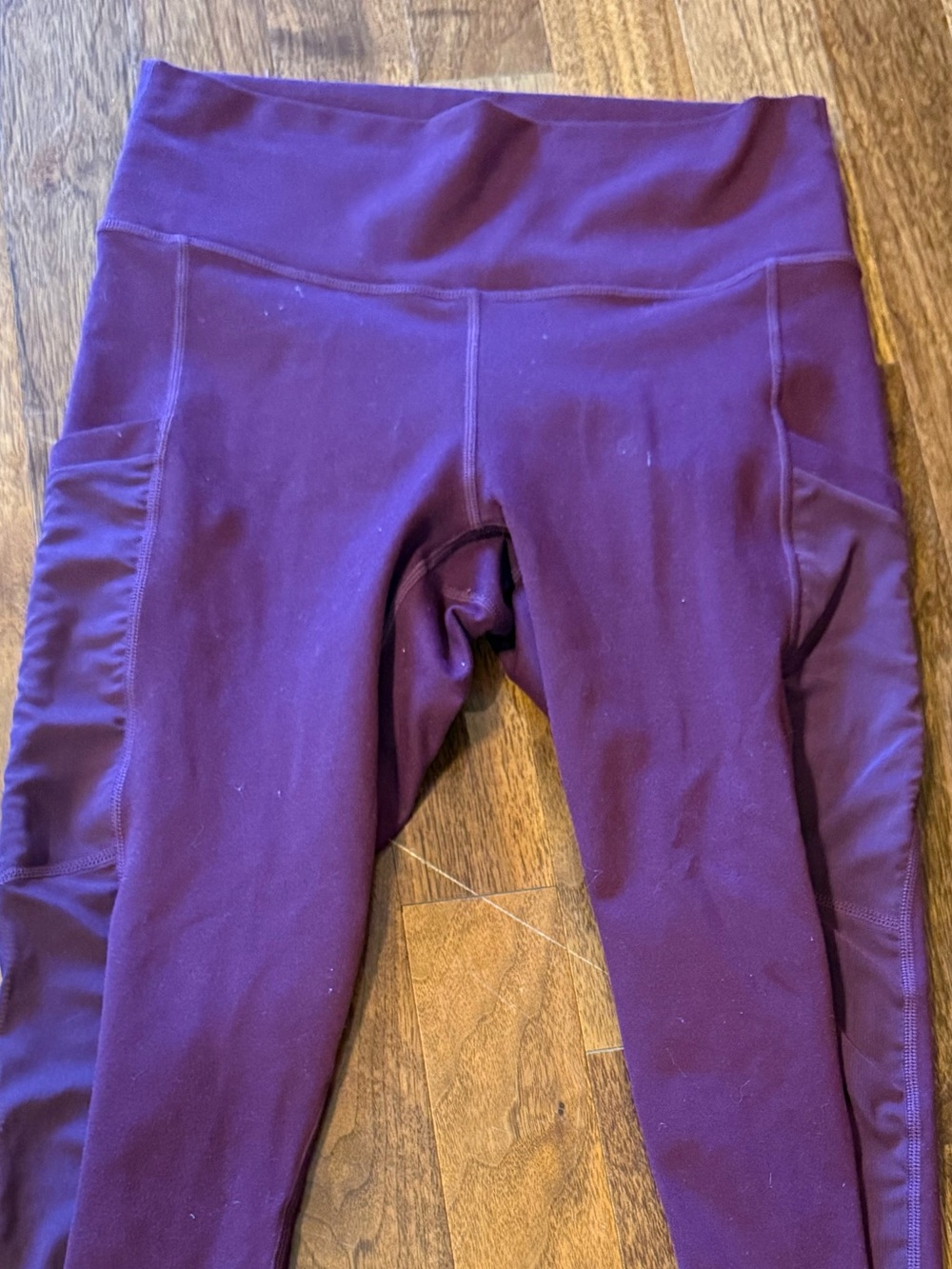 Fabletics On-The-Go Power-Hold - Picture 3 of 3